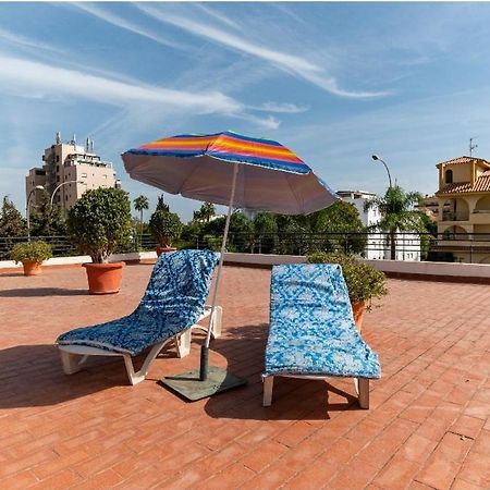 Apartamento Oasis Torremolinos Bagian luar foto