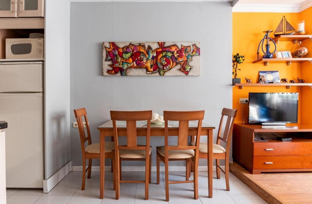 Apartamento Oasis Torremolinos Bagian luar foto