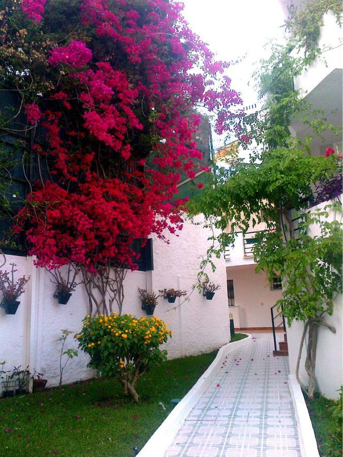 Apartamento Oasis Torremolinos Bagian luar foto